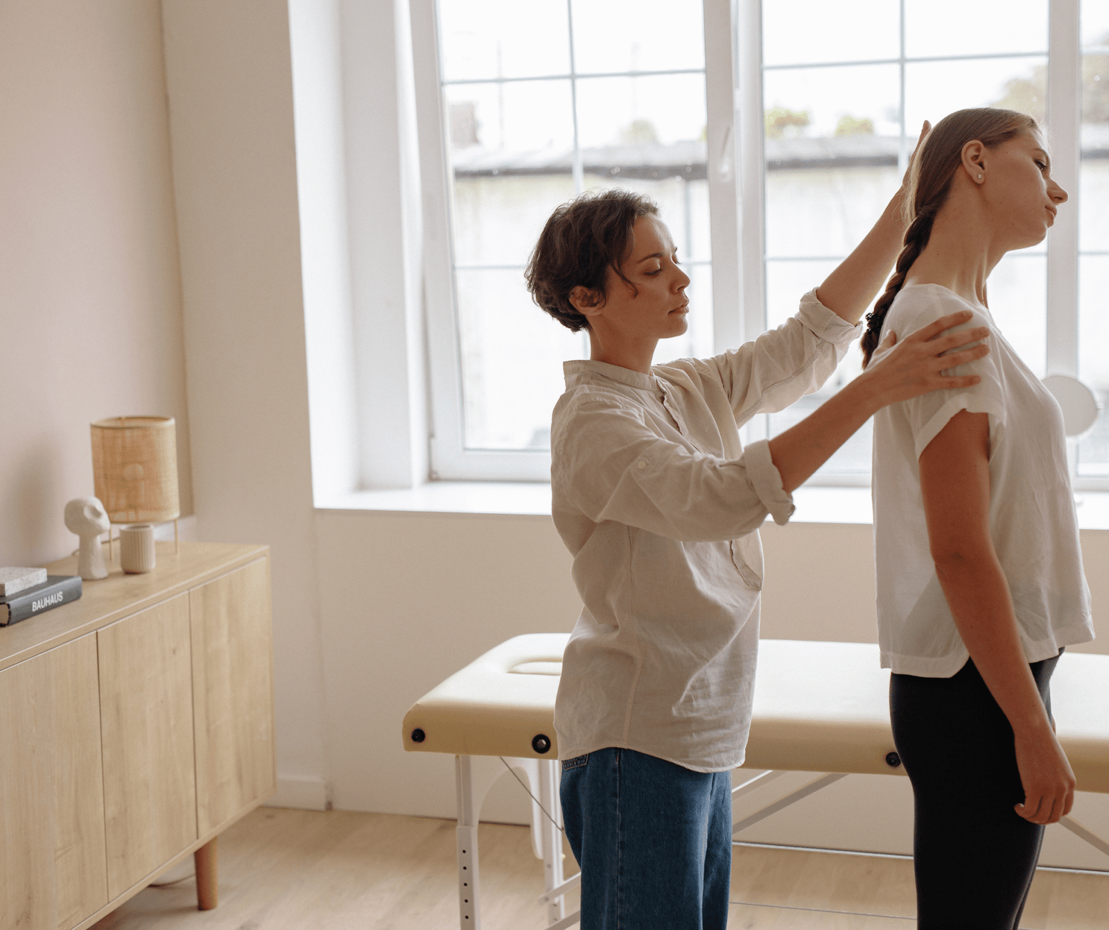 Bone & Spine Alignment Therapy Specialist | Spine Correction Bone & Spine Alignment Therapy Specialist